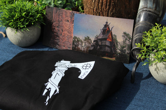Fisker Axe  - Pocket - Premium Heavy Tee • By Midgard Dweller